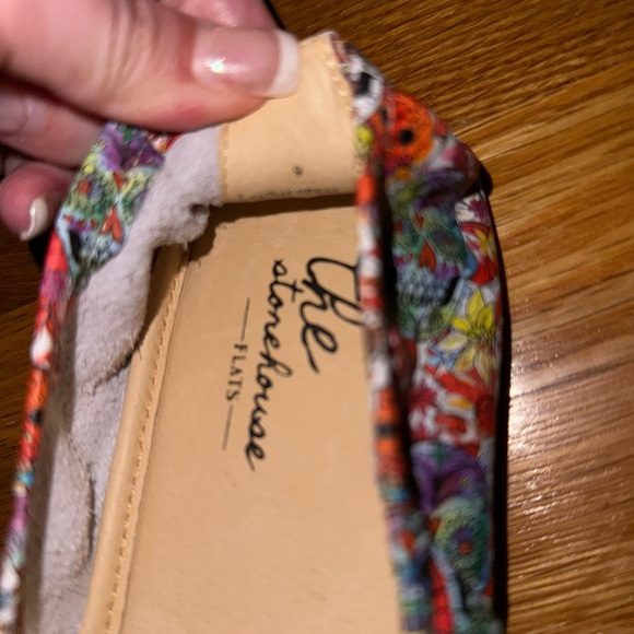 Colorful Skull Patterned Flats - Picture 2 of 6
